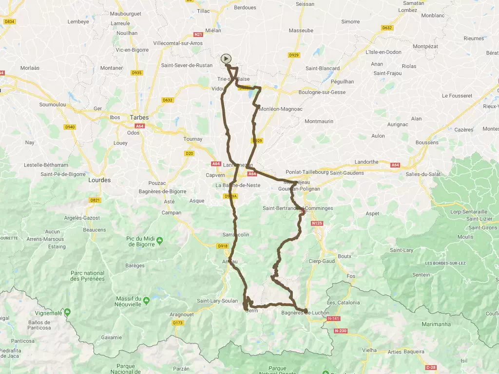 Motorradroute T2_Maison_Vue_Pyrenees