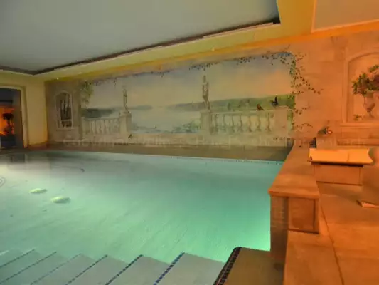 Das Schwimmbad im Hotel Seehof