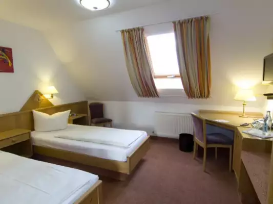Ein Doppelzimmer im Hotel – Restaurant Sonneck
