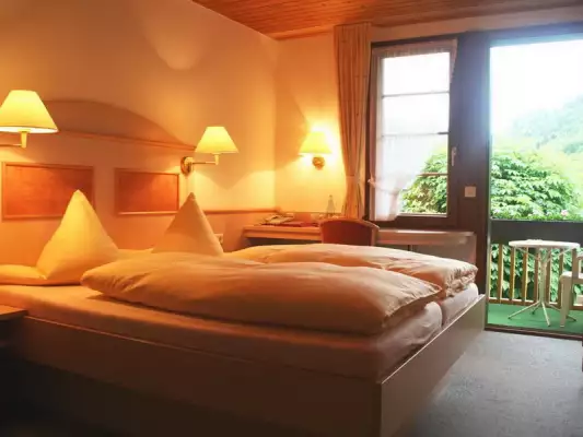 Ein Zimmer im Hotel Gasthaus Hirschen