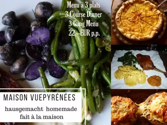 Abend Essen Maison Vue Pyrénées