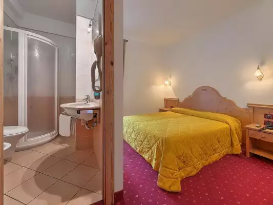 Ein Doppelzimmer im Hotel Garnì La Vigna
